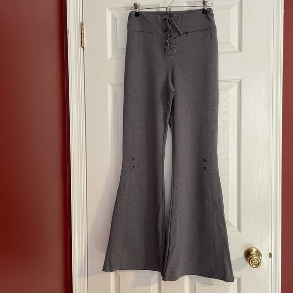 💥NWT💥Free People Downhill Flared Sweatpants - Picture 6 of 10